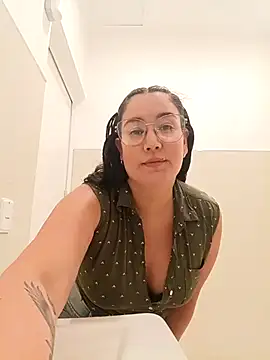 SaloGray8 online show from April 25, 8:06 pm