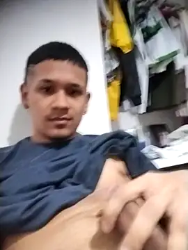 Chris    Col online show from November 29, 12:03 am