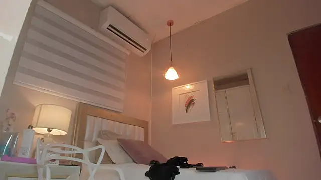 electra a online show from April 20, 9:07 pm