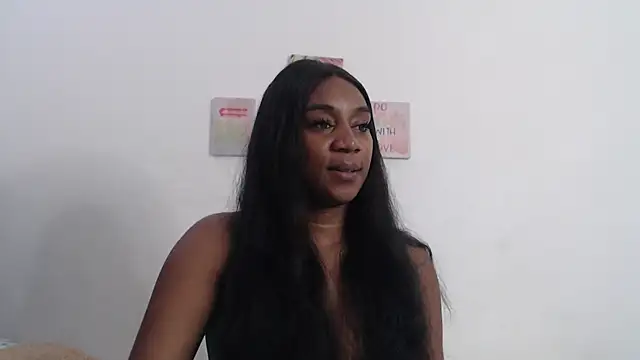 AishaOwens online show from July 3, 8:59 pm