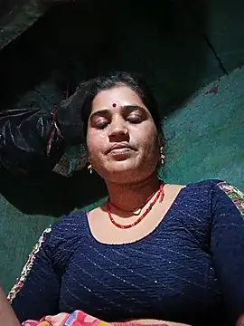 Hot kamla online show from June 25, 3:46 pm