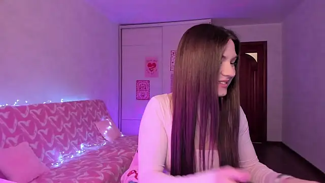 luna lust 212 online show from April 24, 7:16 pm