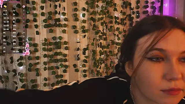 cheeky cherry  online show from November 22, 3:04 pm