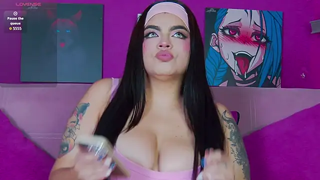 antonella contti  online show from December 15, 7:52 pm