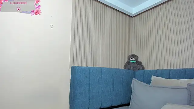 Dulce emi online show from February 10, 12:19 pm