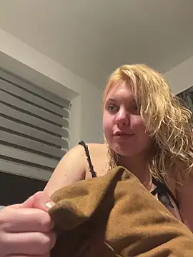 Nallinee online show from February 8, 10:56 pm