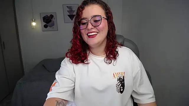 selene rouse  online show from April 22, 2:52 am