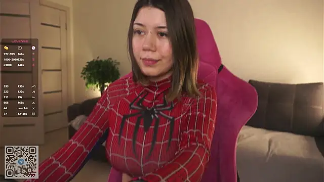 RoxannaCarver online show from April 25, 5:32 am