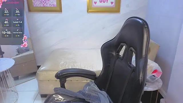 Evy Luxx v online show from April 26, 1:42 pm