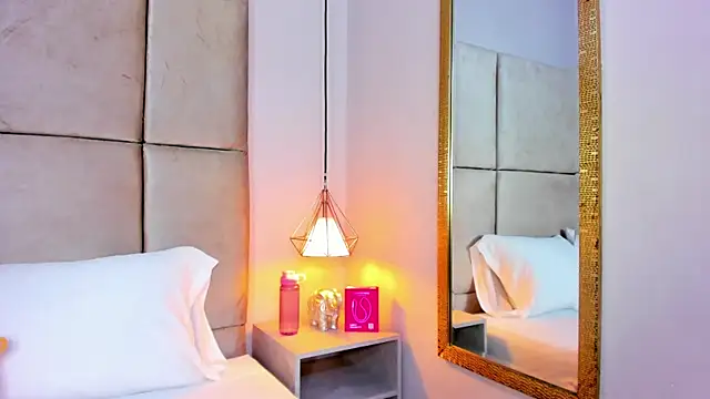 angelaG1 online show from February 26, 8:08 pm