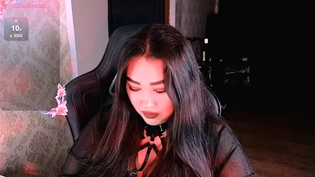 Emma Uilson online show from February 4, 10:46 pm