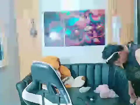 lunabustygirl online show from November 15, 3:51 am