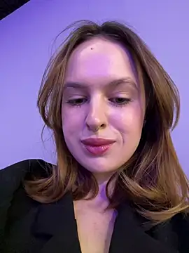 hani obsessed online show from April 28, 11:14 am