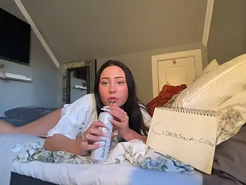 Lockig online show from April 27, 6:27 pm