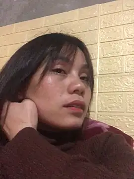 Trangbabylove online show from March 5, 6:04 pm