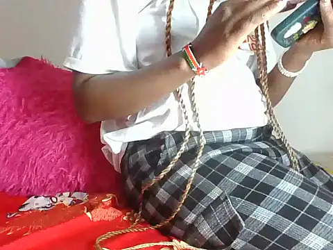 Naughtybadgal online show from April 23, 12:29 pm