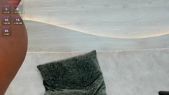 Katrina lex online show from April 25, 1:41 pm