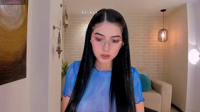 HaileyRoss  online show from April 24, 1:52 am