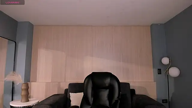 SophieLanne online show from March 21, 4:06 am