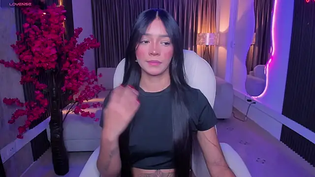 kylie collins online show from April 24, 3:20 am