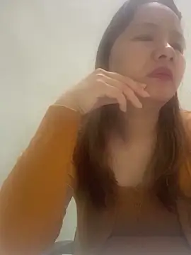 yiyi0316 online show from May 11, 1:51 am