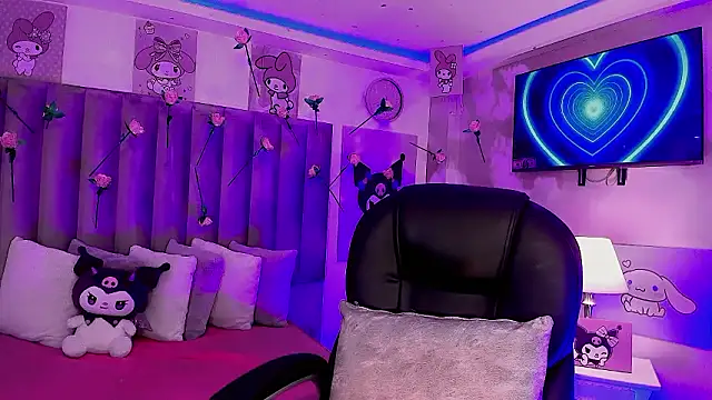 dearAlanaxxx online show from March 3, 9:21 pm