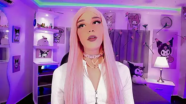 dearAlanaxxx online show from March 10, 8:46 pm