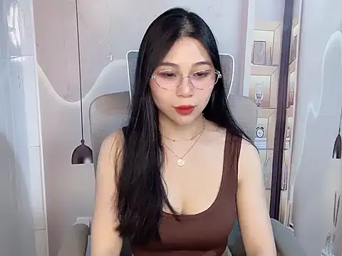 Lousii online show from April 22, 12:46 pm