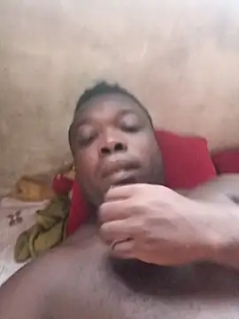 M milove online show from April 15, 12:28 pm