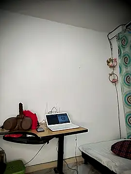 BWW-CINDY11 online show from April 25, 9:01 pm