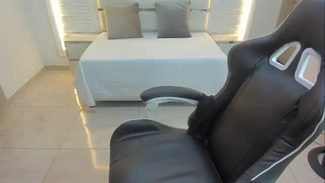 Tahira bakir online show from April 24, 12:30 pm