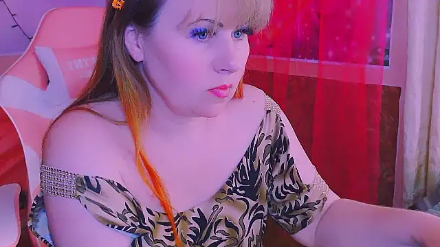 BESTLOLA online show from April 29, 11:24 am