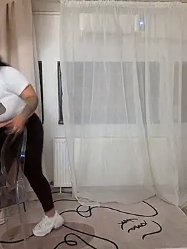 SpicyCarlaXX online show from July 14, 2:05 am