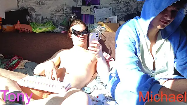 jordanjock online show from April 20, 7:44 am