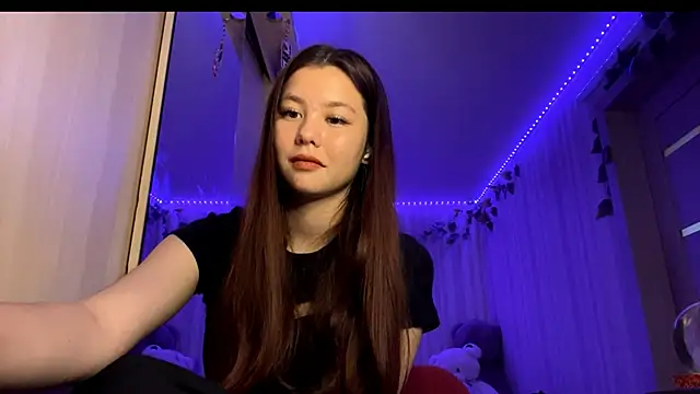 CutieSlim online show from November 20, 11:00 am