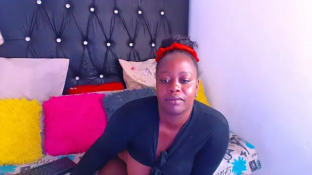 melanin lizzy online show from February 15, 4:48 am