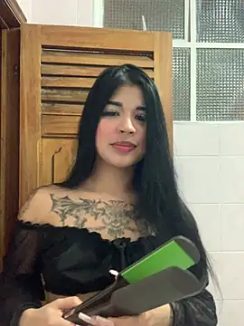 Dannii- online show from April 6, 4:34 am