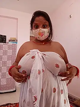 CUTE-LOVE-SWEETS online show from June 9, 4:23 am