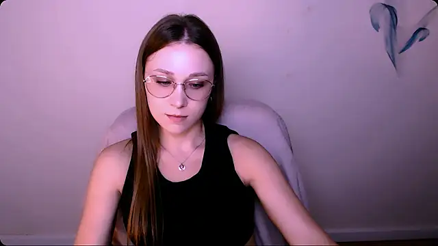 MillaTems  online show from July 3, 12:33 pm