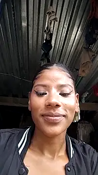 Afro Luna online show from April 16, 8:08 pm