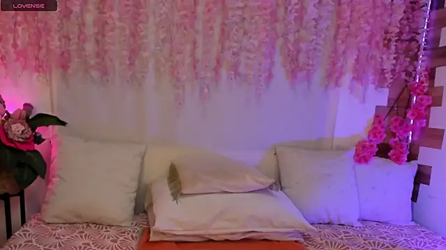 GhanimaWalter online show from April 9, 7:36 am