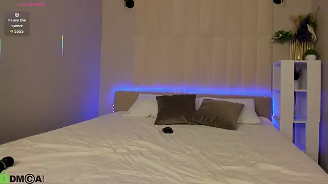 LiraRevery online show from February 11, 11:28 pm