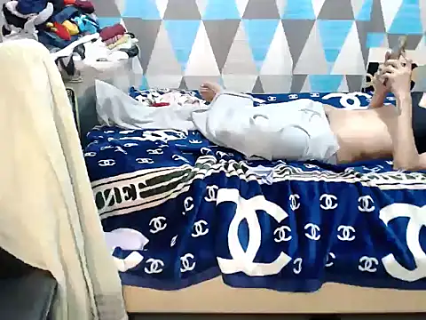 Savannah Cock online show from April 12, 11:28 pm