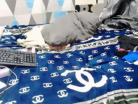 Savannah Cock online show from April 23, 3:58 am