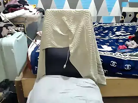 Savannah Cock online show from April 24, 1:36 pm