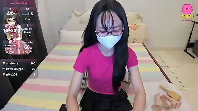 Teahyee online show from January 14, 2:55 pm