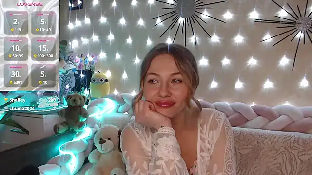 Alice Picasso online show from January 10, 3:22 am