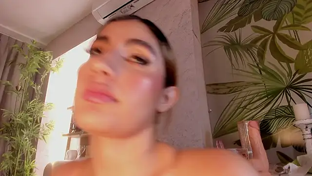 IsabelaStefano online show from February 17, 8:02 am