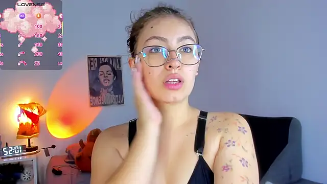 MarieTaylor  online show from April 27, 7:22 pm