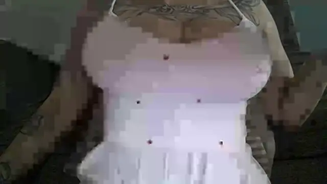 xxxluana online show from April 21, 12:12 pm